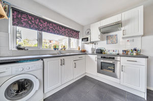 Kitchen- click for photo gallery